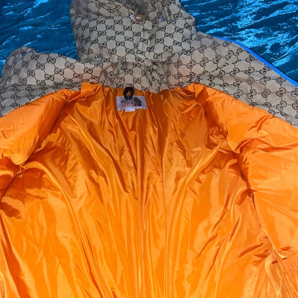Gucci x north face puffer jacket - Picture 2 of 4